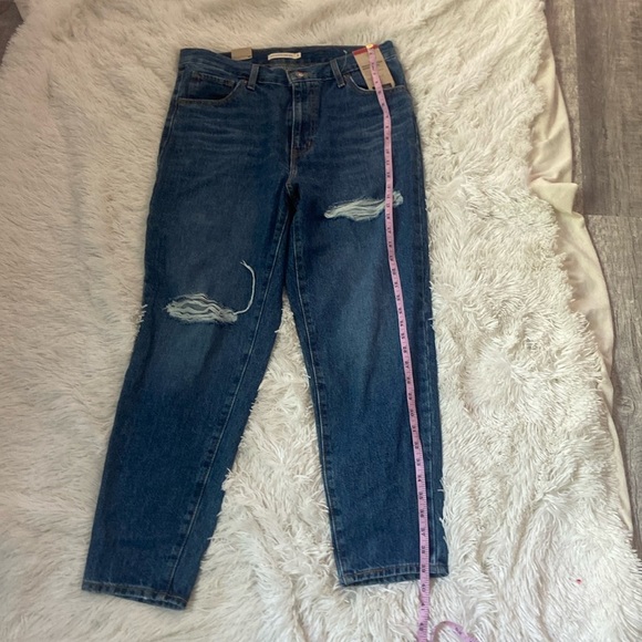 Levi's High Waisted Mom Jeans - Picture 5 of 14